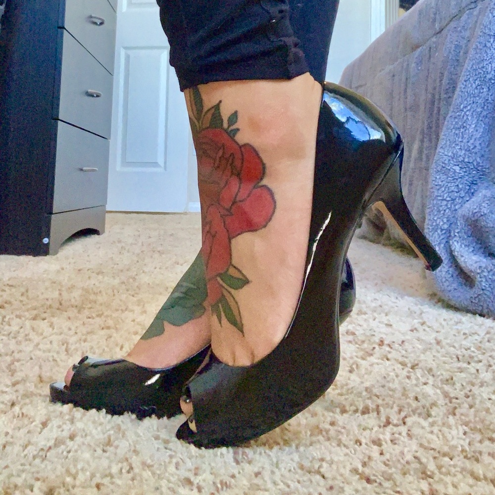 Vince Camuto Black Peep Toe Heels